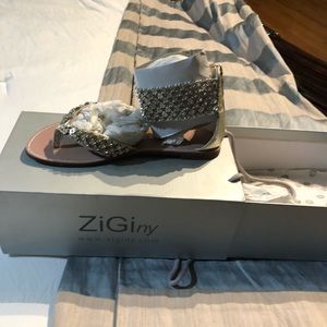 ZiGiny Gold Gem Sandals